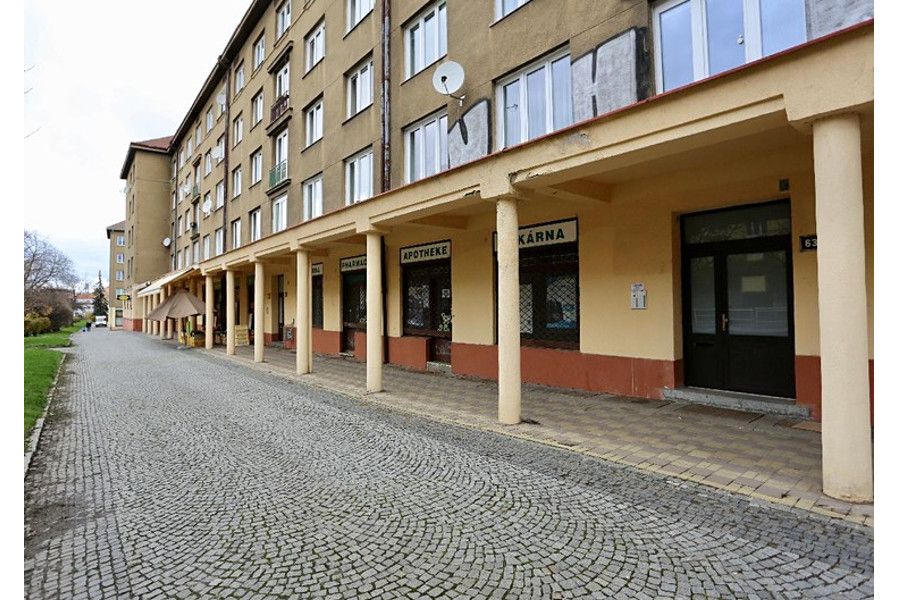 Prodej obchodního prostoru 150 m² - ul. Průběžná, Praha 10