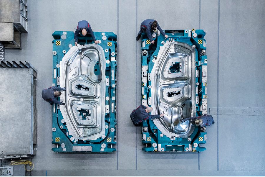 Nástrojárna převádí emocionální design modelu Audi Q4 e-tron do plechových výlisků
