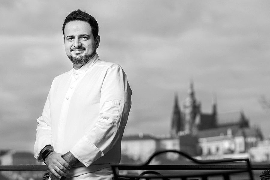 Michelinský šéfkuchař Marco Veneruso vede restauraci hotelu Four Seasons v Praze