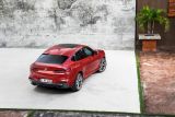 Nové BMW X4 přichází