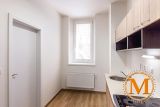 Pronájem, komerční prostor kanceláře 63 m² - ul. Malá Plynární, Praha 7