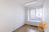 Pronájem, komerční prostor kanceláře 63 m² - ul. Malá Plynární, Praha 7