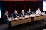 Další z panelů se věnoval logistickým a průmyslovým nemovitostem a diskutovali na něm zástupci společností CTP, Linkcity, CBRE, Savills, P3 a M.L. Moran.