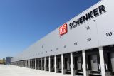 DB Schenker o kancelářích budoucnosti: Lidé budou z domova řídit kroky robotů