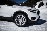 DEZENT TA silver VOLVO XC40