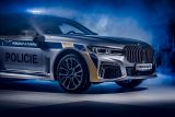 Deset luxusních plug-in hybridních limuzín BMW 745Le xDrive pro Policii ČR