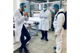 Čeští výrobci ochranných prostředků pomáhají v boji proti koronaviru