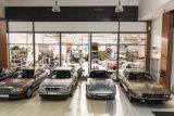 Jedna z největších automobilových sbírek Engine Classic Cars Gallery otevřená pro veřejnost