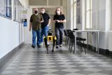Čtyřnohý robot SPOT posílil tým robotiků Fakulty elektrotechnické ČVUT