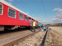 Humanitární vlaky stojí v Košicích. Slováci řeší, jak je legálně pustit přes hranice