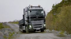 Volvo Trucks uvádí na trh nové funkce podporující bezpečnost a komfort v náročných podmínkách